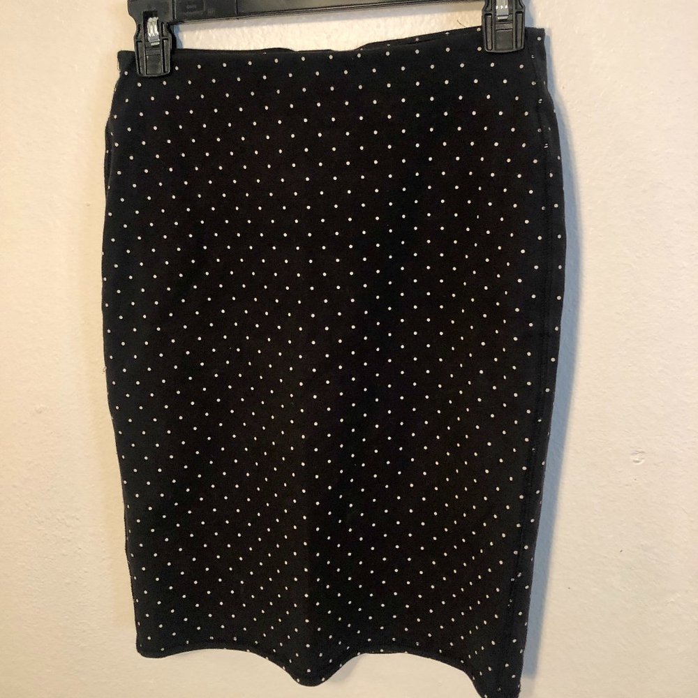 Old navy black and white polka dot jersey pencil skirt XS